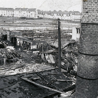  - Zerstörung des Firmengbäudes 1944